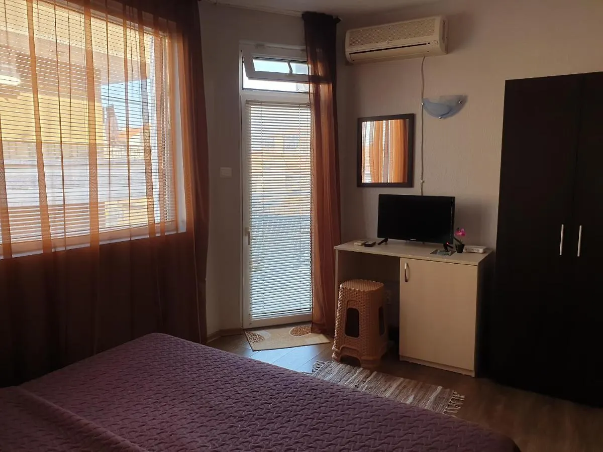 Guest House Taligarov Pomorie 0*,  Bulgaria
