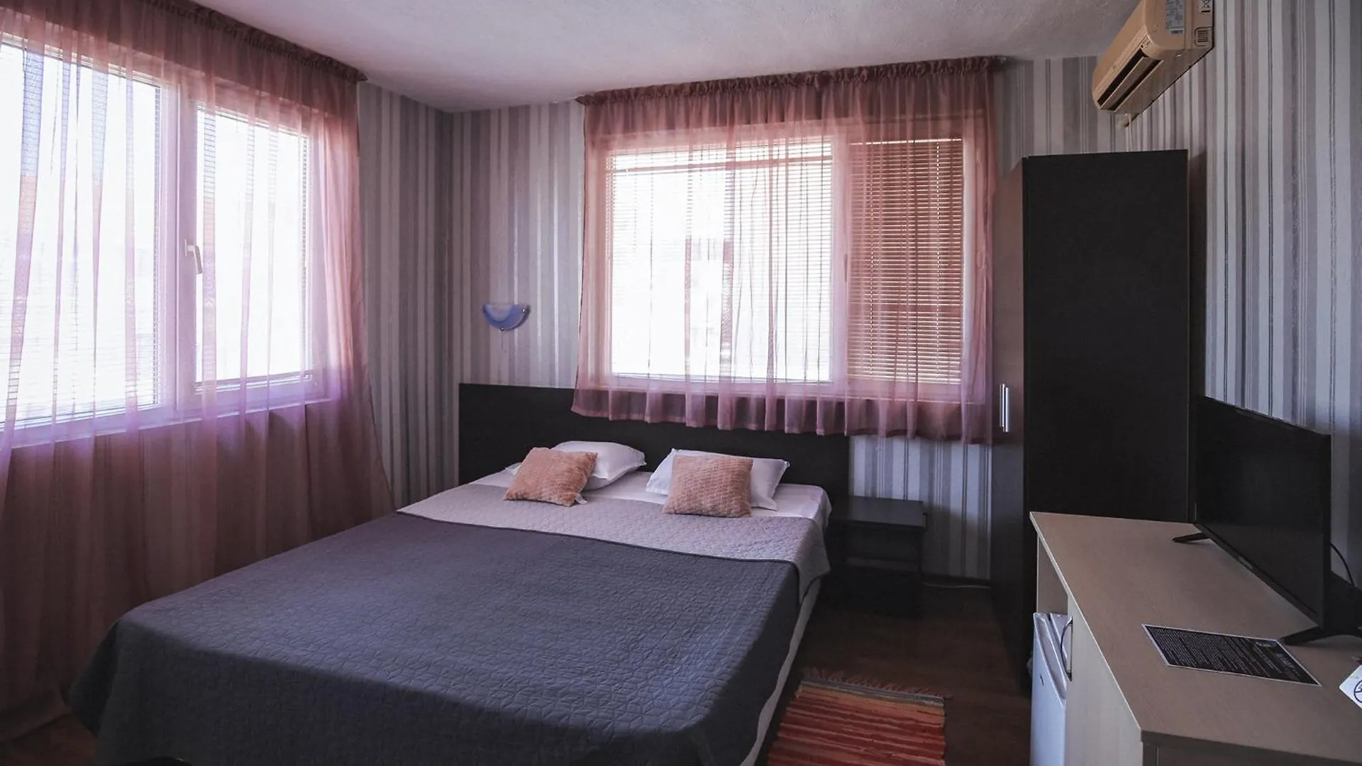 Guest House Taligarov Pomorie Bulgaria